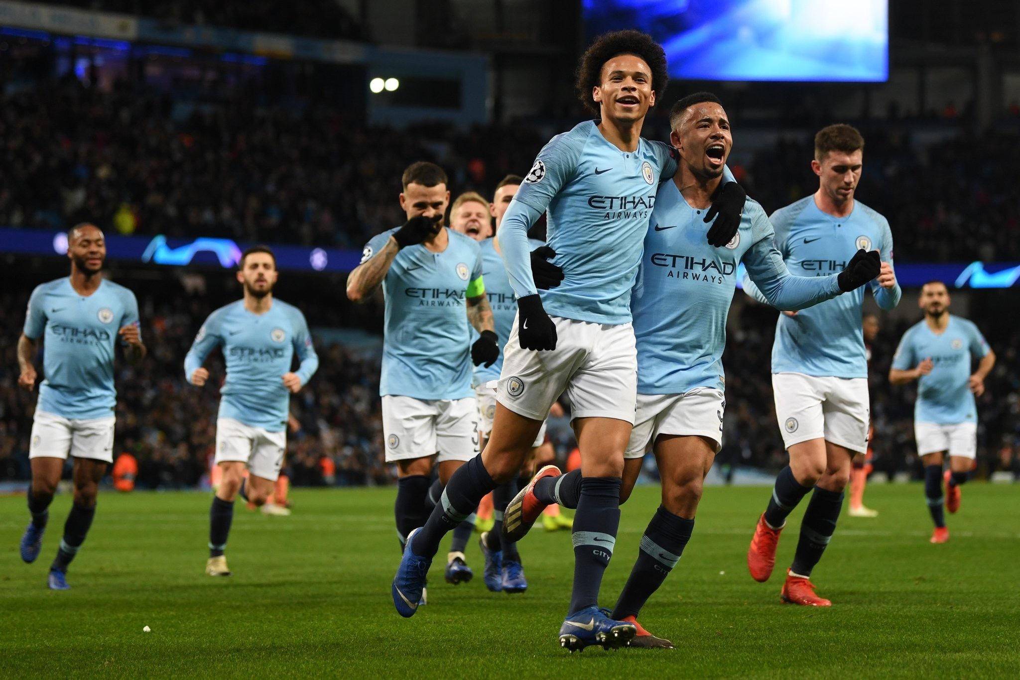 随着转会季 随着转会季